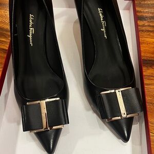 Woman Ferregamo Shoes